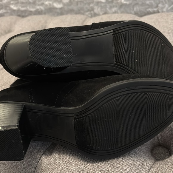 Suede black booties - Picture 2 of 4